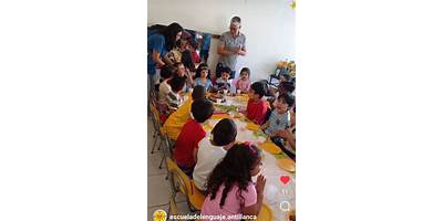 Escuela Especial De Lenguaje El Lucero