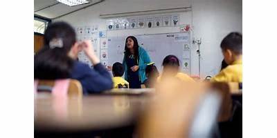 Escuela Especial De Lenguaje Esmeralda