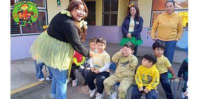 Escuela Especial De Lenguaje Pequeños Artistas